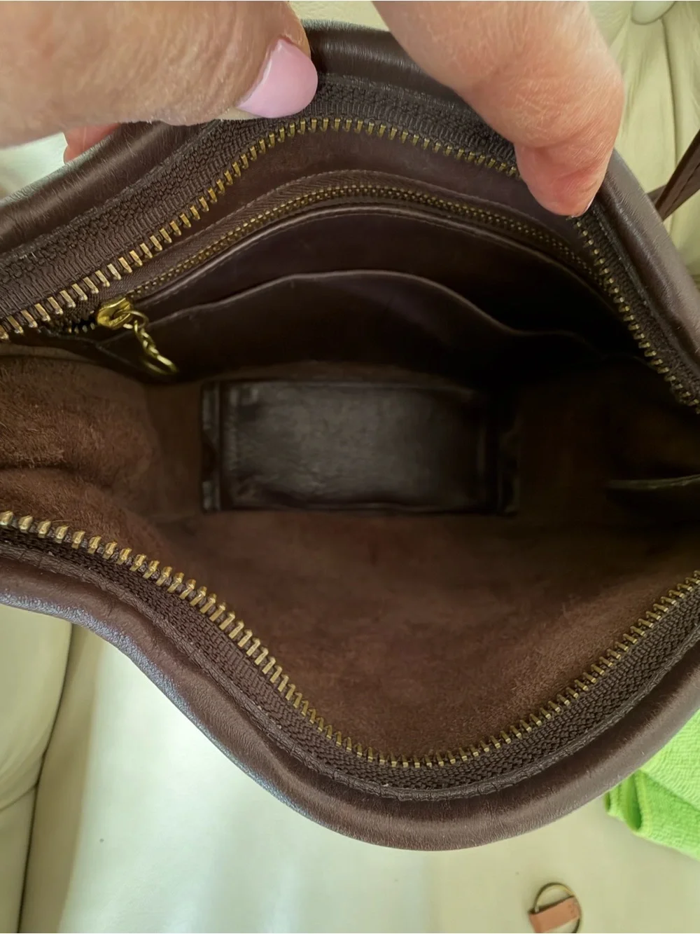 Vintage Coach Mahogany Legacy Zip 9966